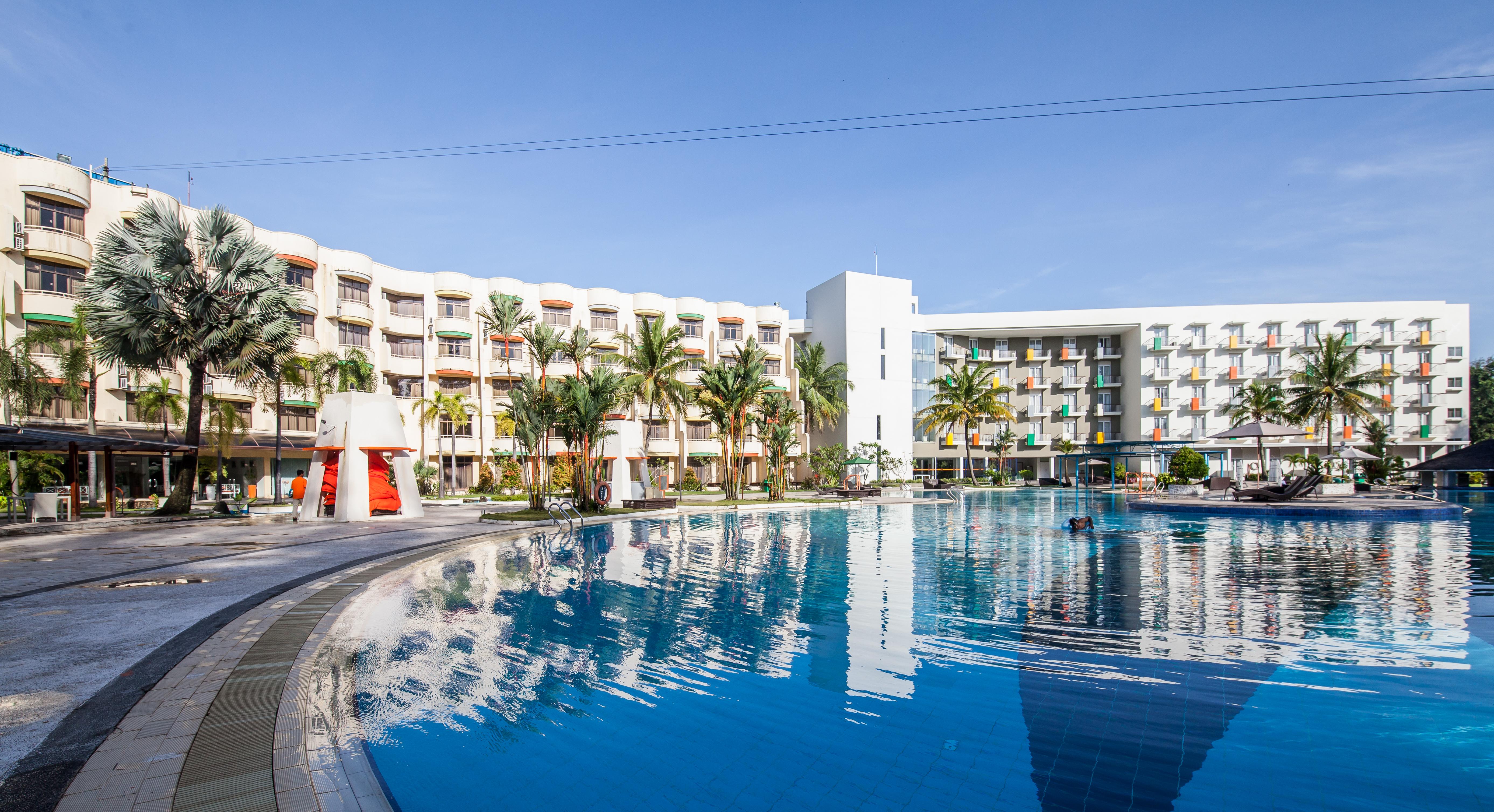 Harris Resort Batam Waterfront Sekupang Екстер'єр фото