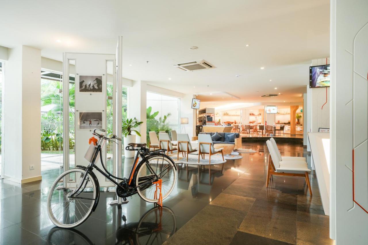 Harris Resort Batam Waterfront Sekupang Екстер'єр фото